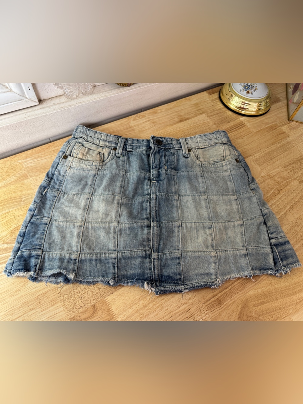 Reclaimed Vintage Patchwork Denim Mini Skirt Size 4 Y2K Raw Hem Jean Skirt Indie